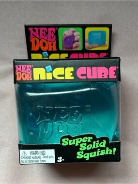 NEW IN BOX NeeDoh Nice Cube BLUE